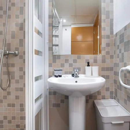 Daire C55 Cosy Close To The *